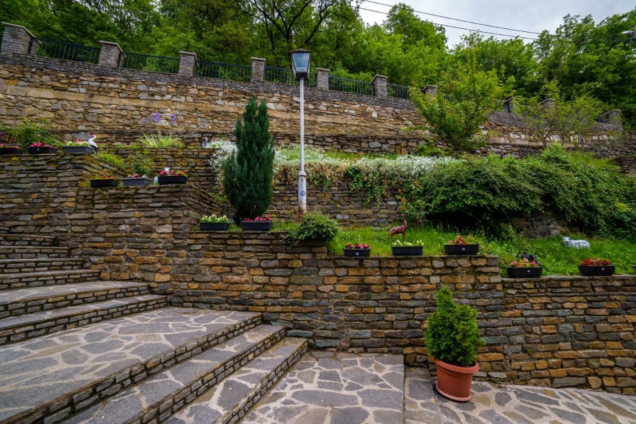 Hotel Manastir Sv. Joakim Osogovski Kriva Palanka Экстерьер фото